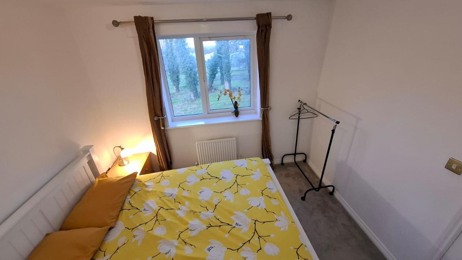 Pine Tree House Bed and Breakfast Mile End Eksteriør billede